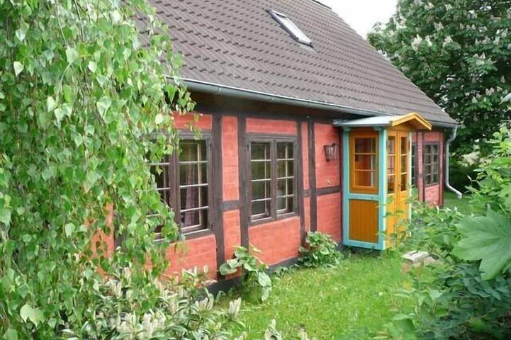 Ferienhaus für 6 Personen, mit Terrasse und Garten, mit Haustier in Dreschvitz