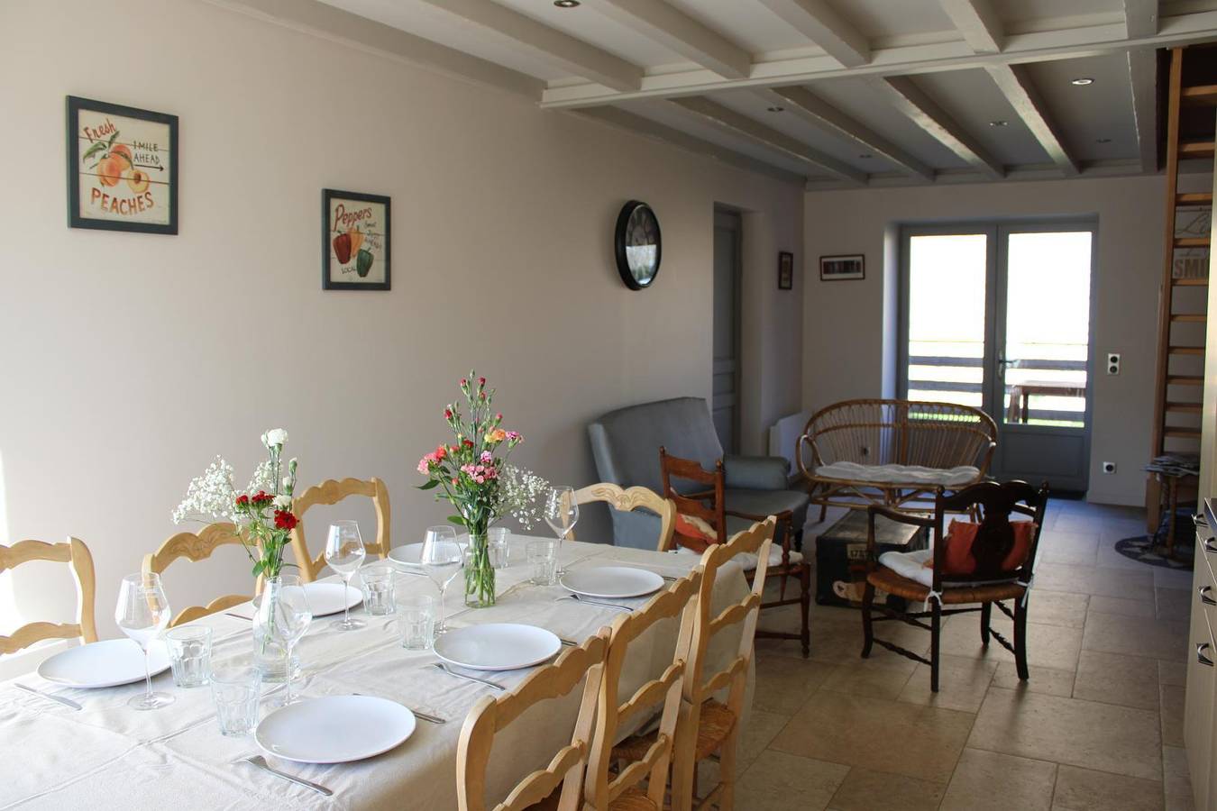 Casa de huéspedes para 8 personas con jardín in Cercié, Beaujolais