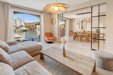 Villa pour 11 personnes, avec vue et terrasse dans Port Grimaud