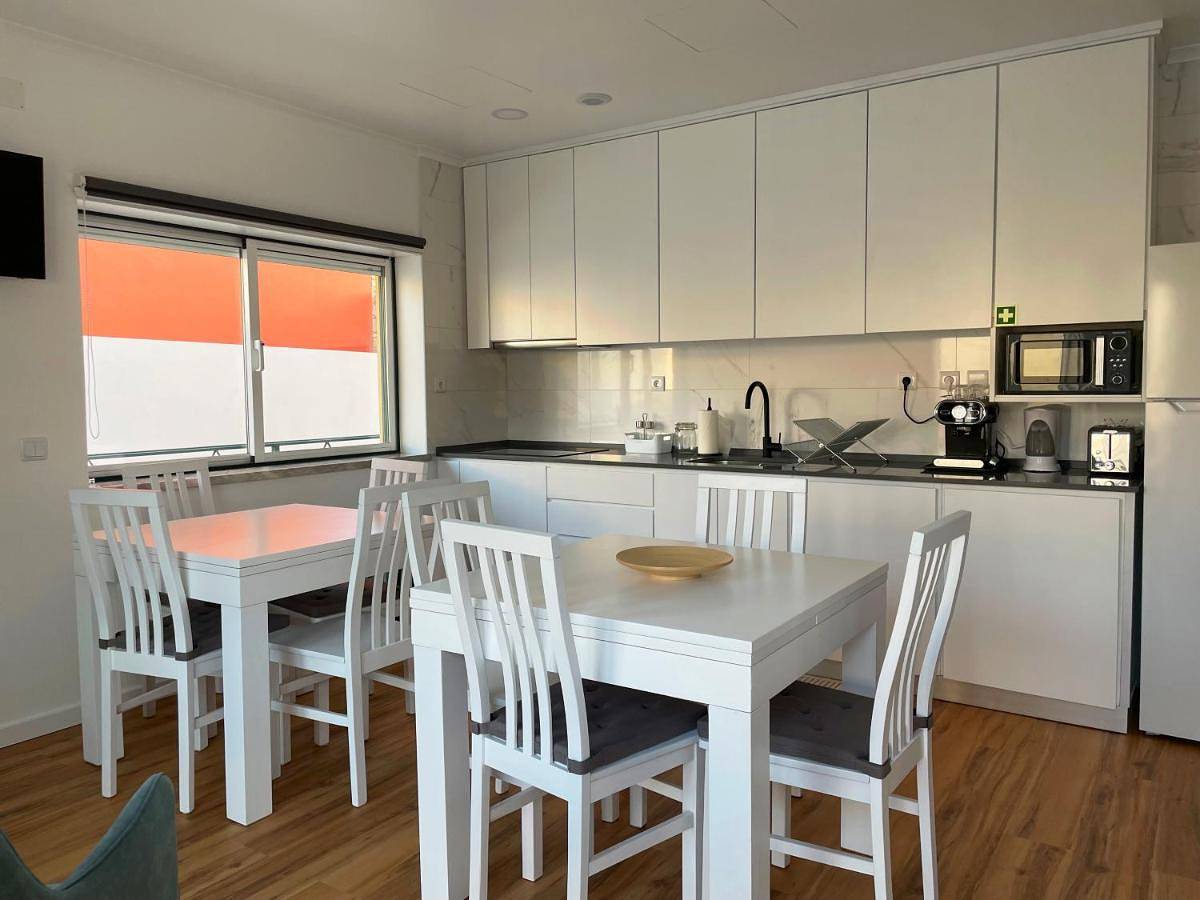 Apartamento de férias inteiro, Lugar da Praia - Consolação - Peniche in Peniche, Leiria distrito