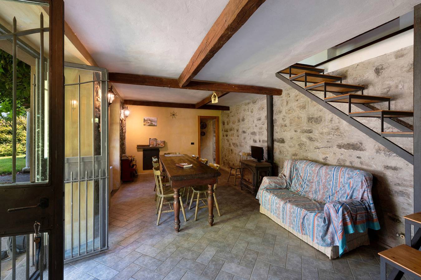 Appartamento intero, Appartamento 'Casale La Selva Cottege Grande' con vista sulle montagne, piscina in comune e Wi-Fi in Bene Lario, Provincia di Como