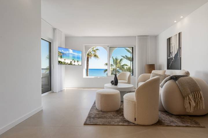 Gîte pour 4 personnes, avec piscine ainsi que vue sur l’océan et balcon à Mijas - 2