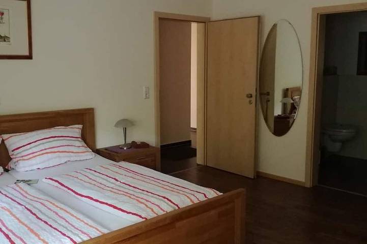 Ferienwohnung für 2 Personen in Leinsweiler