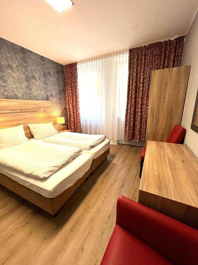 Hostal para 2 personas, con terraza - 1