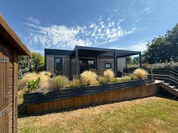 Gîte pour 6 personnes, avec jardin ainsi que piscine et jacuzzi à Hudimesnil