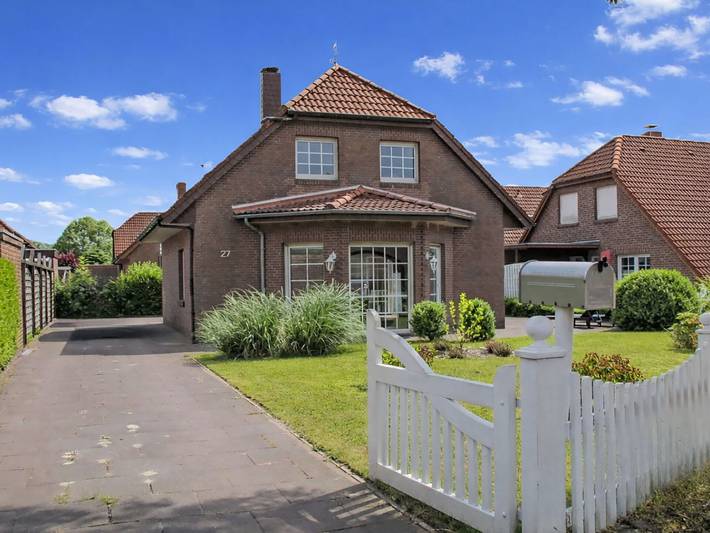Ferienhaus für 6 Personen, mit Terrasse und Garten in Hooksiel