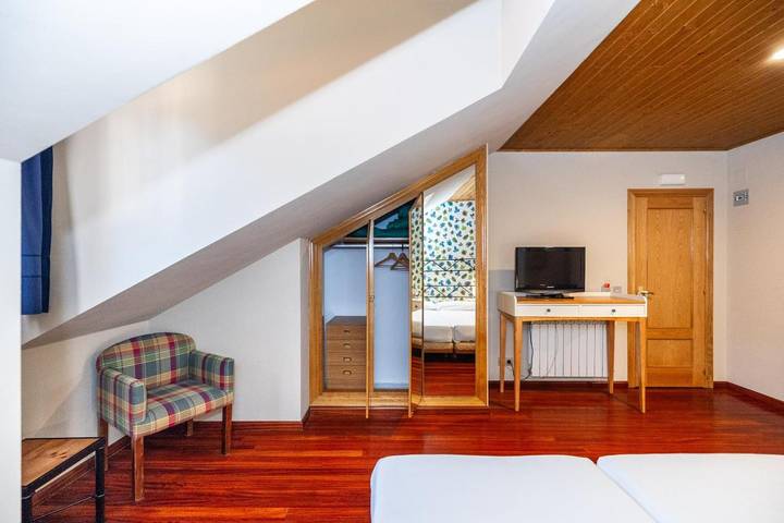 Hôtel pour 3 personnes, avec vue dans Pola de Somiedo - 2