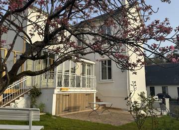 Gîte pour 7 personnes, avec jardin et balcon à Rochecorbon