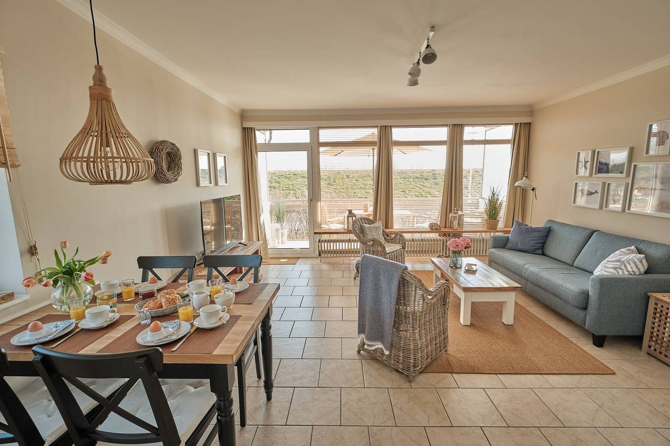 Ganze Wohnung, Gemütliches Apartment am Strand mit Parkplatz und Balkon in Grömitz, Ostholstein