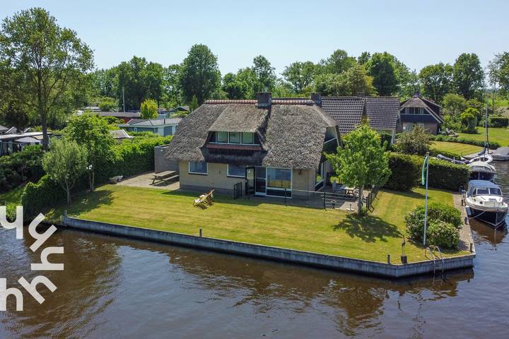 Ferienhaus für 8 Personen, mit Balkon und Terrasse sowie Garten und Ausblick in Friesland