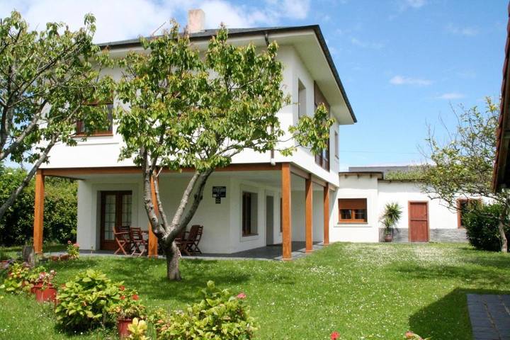 Casa rural para 4 personas, con jardín además de piscina y vistas en Asturias - 3