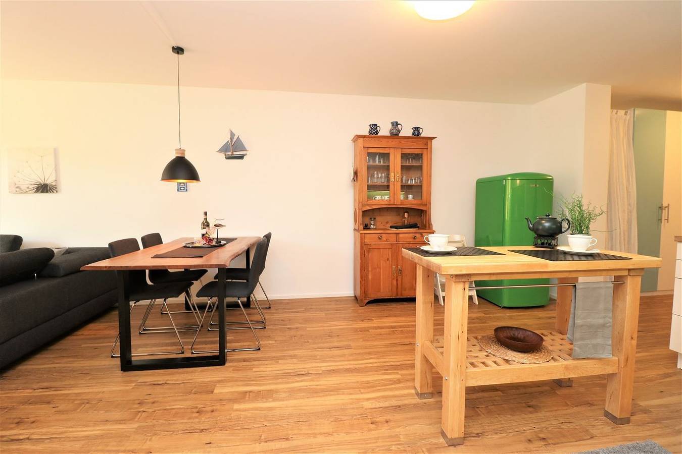 Ganze Wohnung, Komfortables Appartement mit Süd-Balkon für bis zu 4 Personen in Dierhagen Strand, Dierhagen