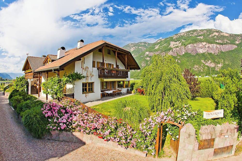 Ganze Wohnung, Jazz ruhige,gemütliche Fw mit Sonnenaufgangsicht. 10min vom Kalterersee entfernt in Auer, Südtirol