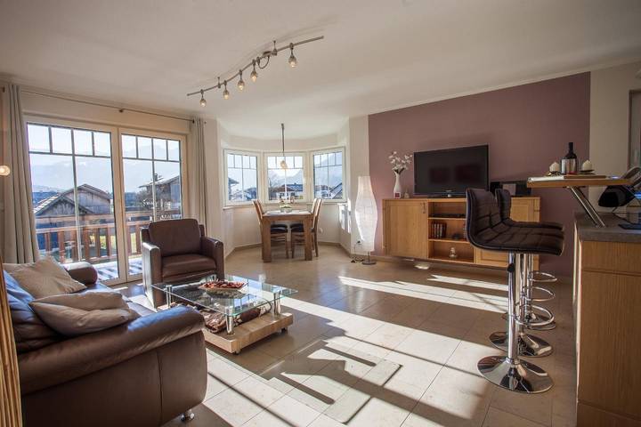 Ferienwohnung für 4 Personen, mit Balkon in den Ammergauer Alpen