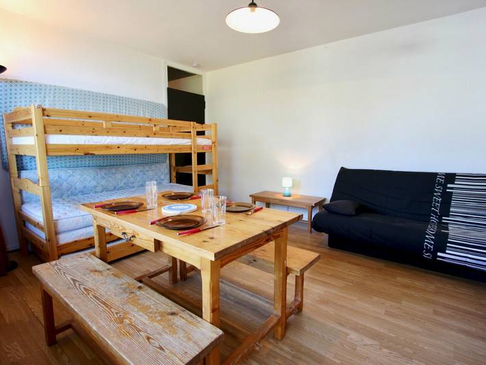 Studio pour 3 personnes, avec balcon à Chamrousse