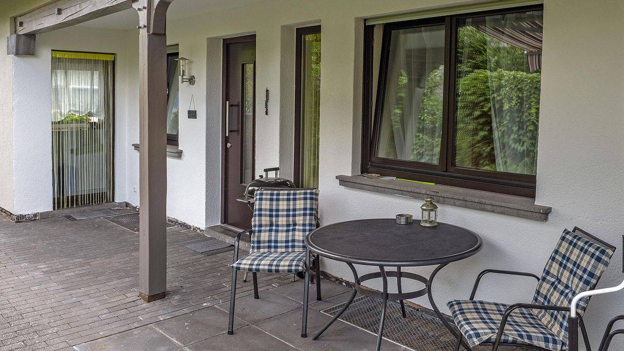 Geheel vakantieappartement, Vakantieappartement voor 4 personen met balkon in Saarburg, Mosel-Saar