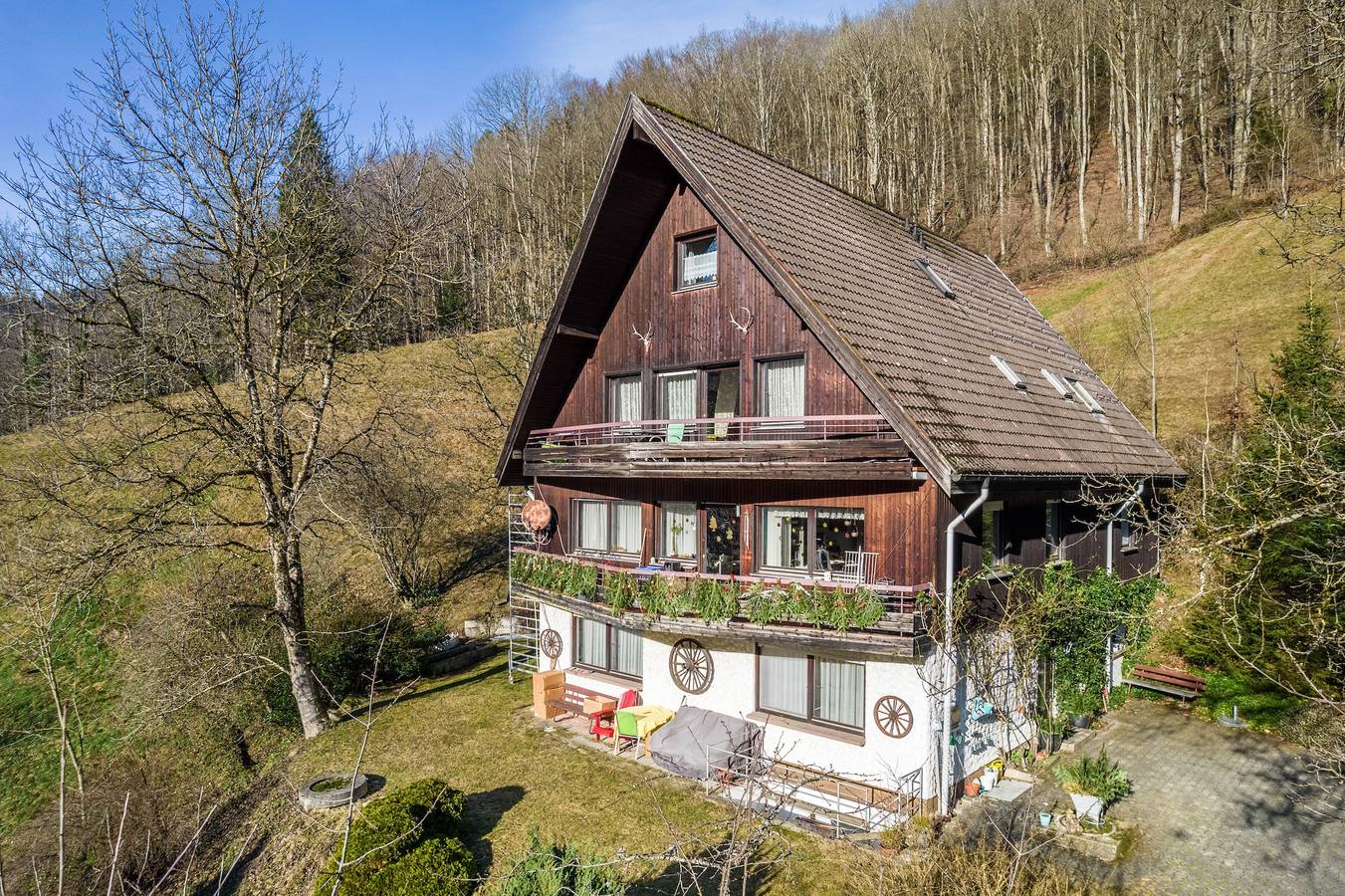 Ganze Wohnung, Ferienwohnung Frechehof 74qm mit Bergblick, privater Terrasse und Wlan in Bad Peterstal-Griesbach, Mittlerer Schwarzwald