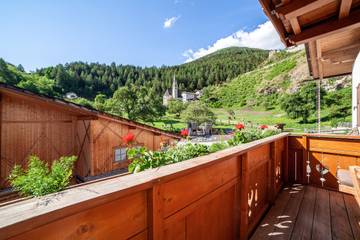 Agriturismo per 7 Persone in Montechiaro, Prato allo Stelvio, Foto 1