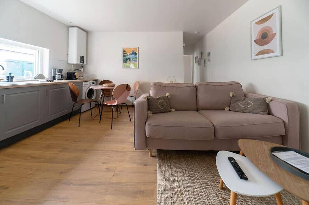 Entire apartment, Design apartment, 5' center, free pkg in Vichy, Vichy region