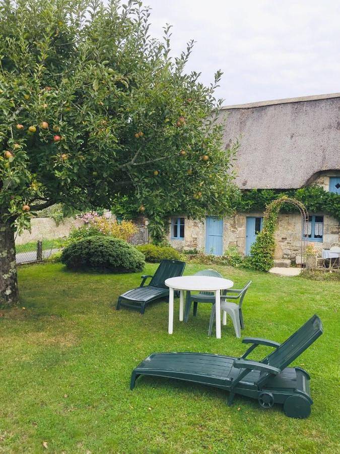 Location de vacances pour 6 personnes, avec vue et jardin dans Pluméliau-Bieuzy - 2
