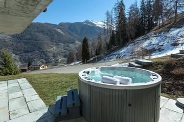 Lodge for 8 People in Riddes, Valais, Photo 3