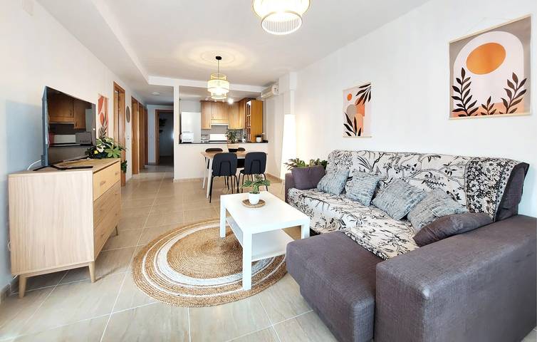 Holiday letting for 6 people, with terrace and pool, with pets in Torreblanca