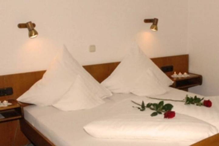 Ferienhaus für 2 Personen, mit Garten in Bad König - 2