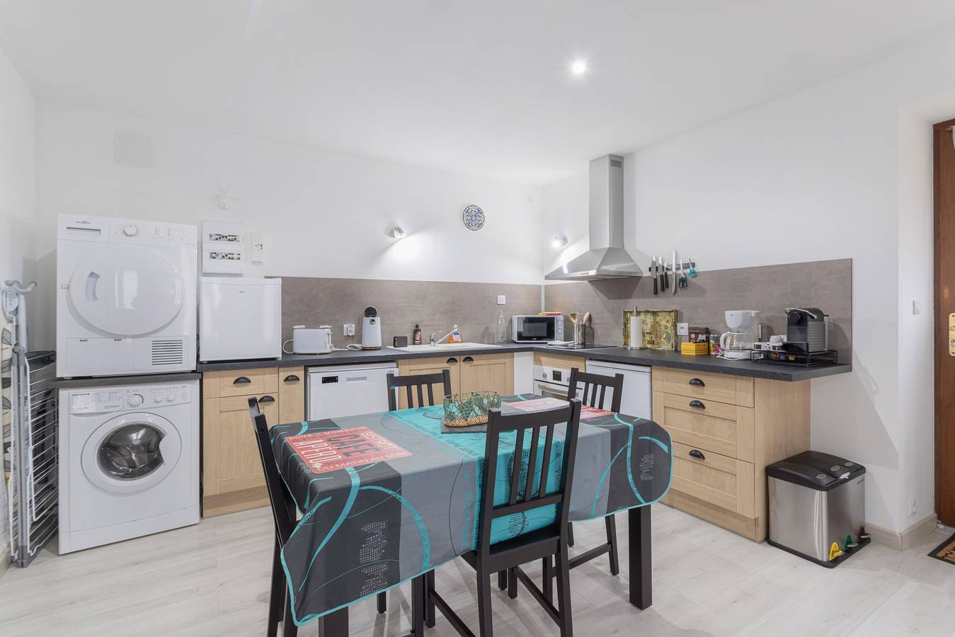 Appartement entier, Appartement 'El Pi Del Rei' avec vue sur la montagne, Wi-Fi et climatisation in Ria-Sirach, Parc naturel régional des Pyrénées catalanes