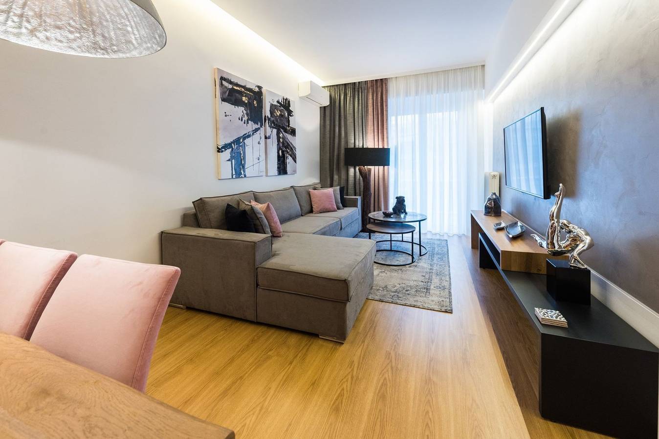 Entire apartment, Dazzling Athens Apartment | Apartment Arthemis | 3 Bedrooms | City  View | Private Furnished Balcony | Prime Location | Acropolis  in Central Section of Athens, Athens