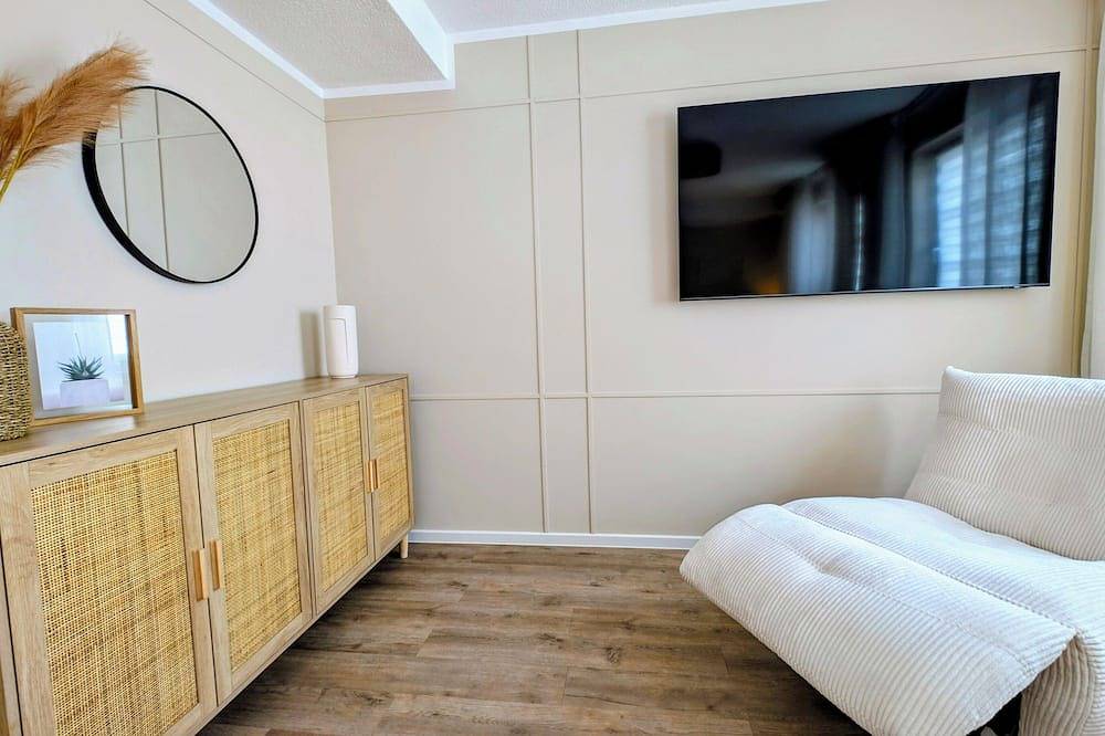 Ganze Wohnung, Lychen-Daheim, 2-Zimmer Apartment im Herzen von Lychen in Lychen, Uckermark