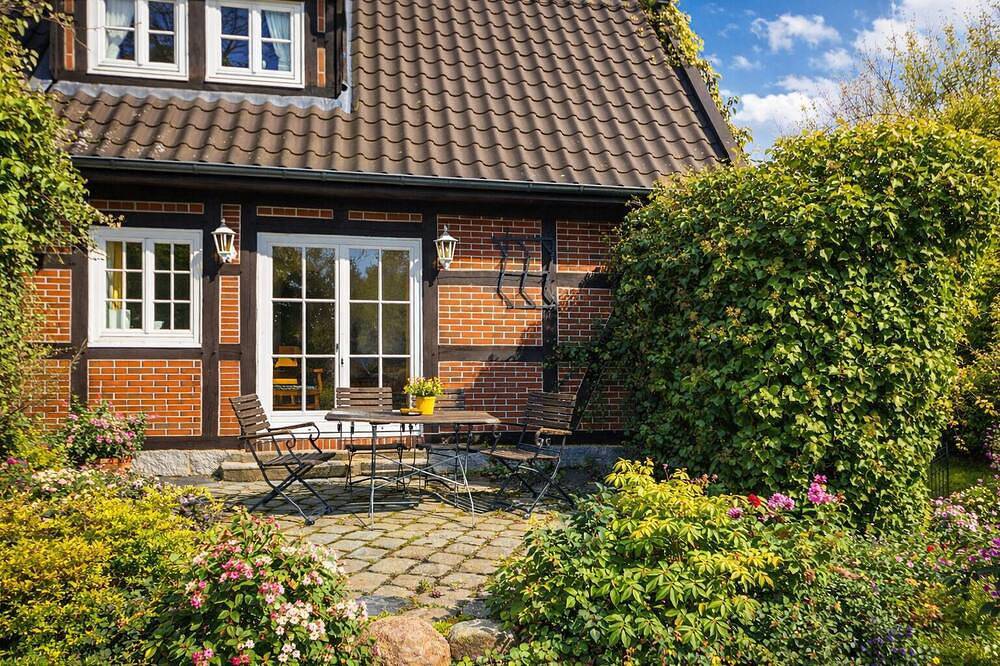 Ganze Wohnung, Charmante Apartments im Fachwerkhaus in Egestorf, Nordheide