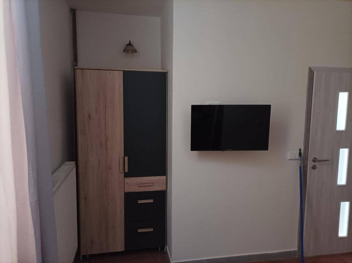 Geheel appartement, Apartment in Zlín, Zlín Regio