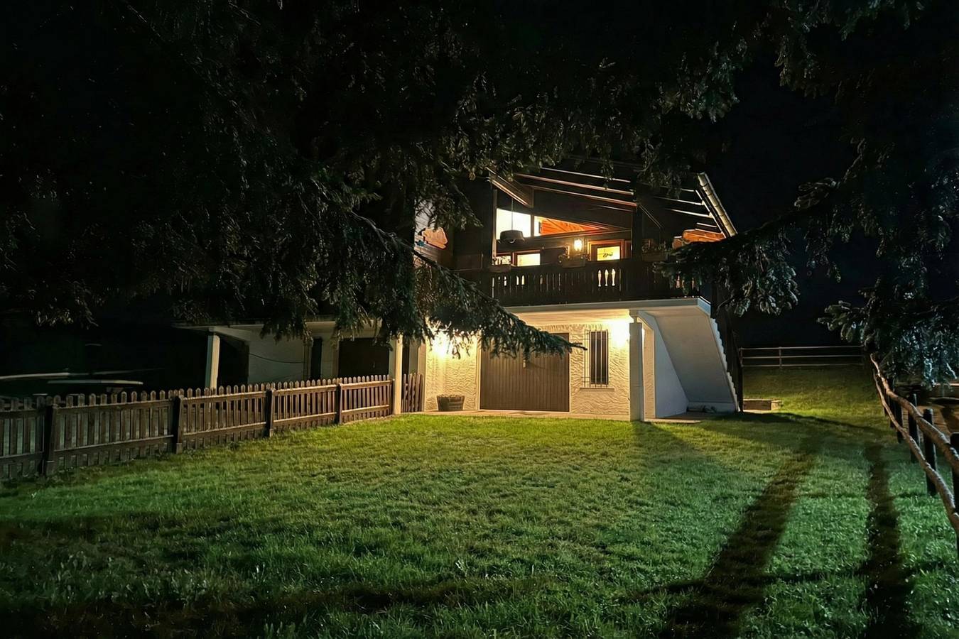 Chalet Soleada in Mesocco, Moësa