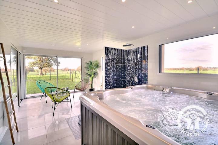 Gîte für 9 Personen, mit Whirlpool und Terrasse sowie Garten und Sauna - 1