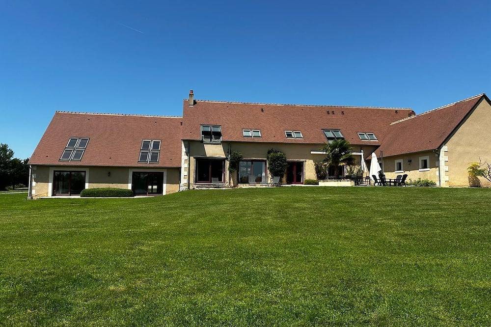 Blue Lake House in Paulnay, Le Blanc und Umgebung