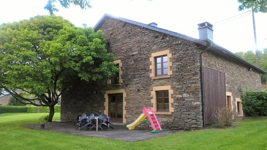 Location de vacances pour 9 personnes, avec vue et jardin dans Laforêt - 4