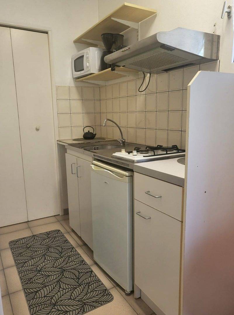 Appartement entier, Studio coquet dans belle propriété palmeraie, jardin calme in Saint-Paul-de-Vence, Région de Cannes