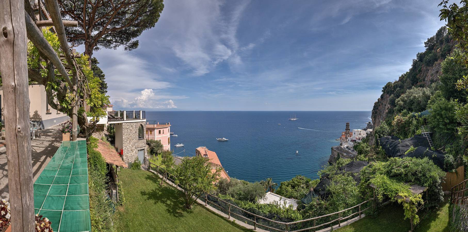 Ganze Wohnung, Haus mit Zitronenhain und Meerblick in Atrani in Castiglione, Amalfiküste