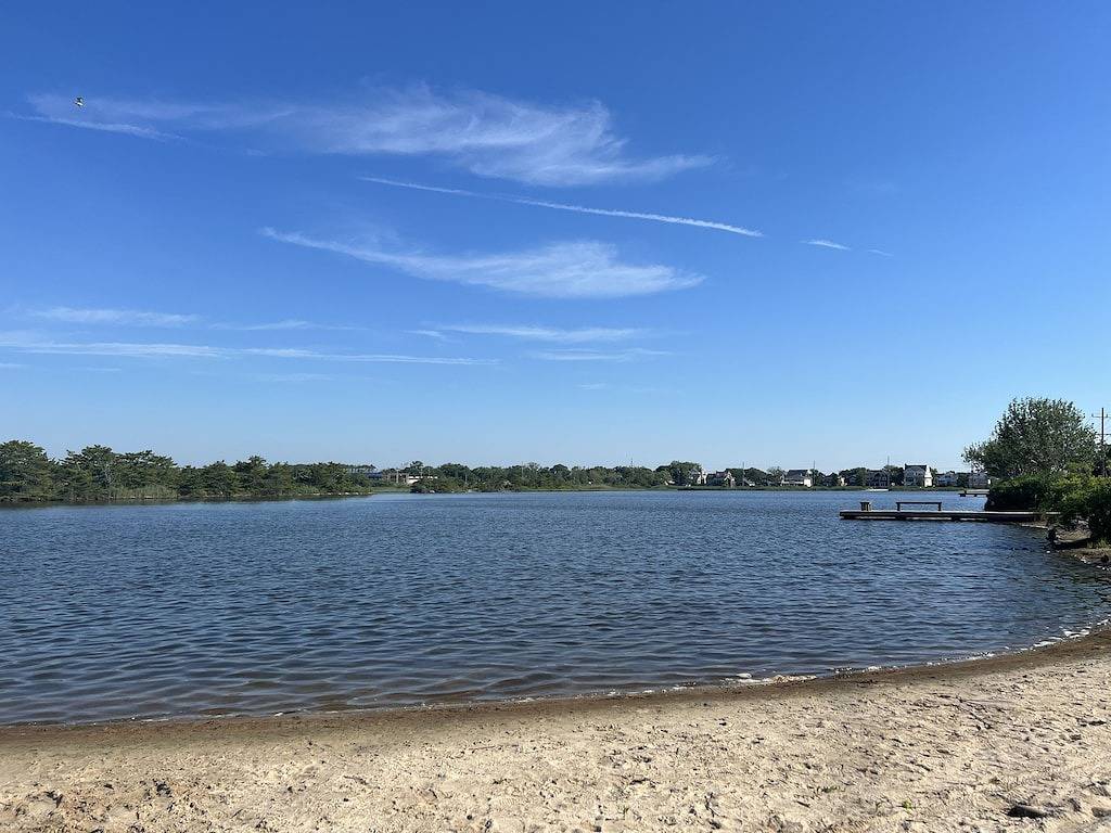 Waterfront Cottage mit Garten in Bay Head, Ocean County