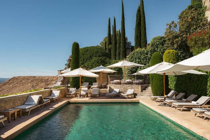 Hôtel pour 2 personnes, avec Terrasse ainsi que Jardin et Piscine