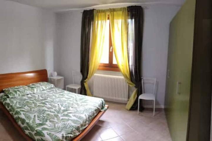 Appartamento intero, Incantevole appartamento con piscina, campo tennis in Colico, Alpi Orobie Occidentali