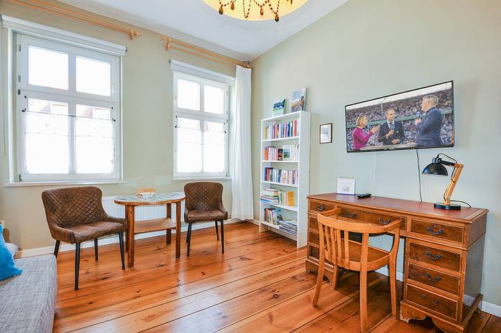 Ganze Ferienwohnung, Ferienwohnung Pünktchen im LoggiaHaus am Schloss in Rheinsberger See, Rheinsberg