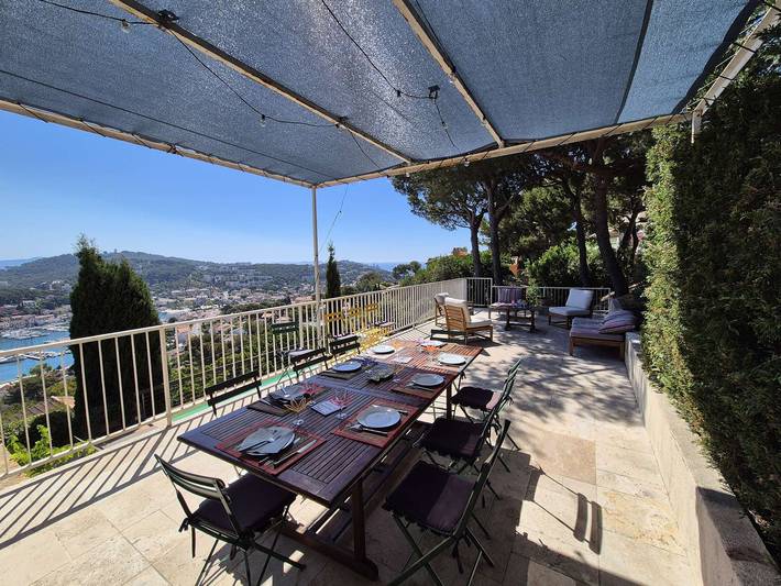 Sea-view house, swimming pool, 7 bedrooms, Wi-Fi in Saint-Mandrier-sur-Mer, Costa mediterránea (Francia)