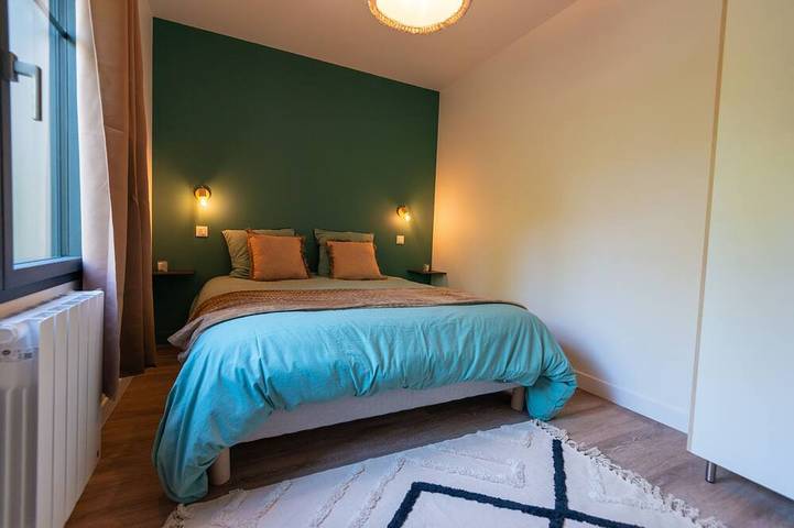 Gîte pour 5 personnes, avec terrasse ainsi que jacuzzi et jardin à Ponts-et-Marais - 4