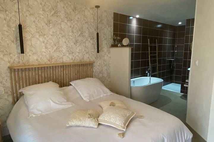 Location de vacances pour 2 personnes, avec jardin à Lissac-sur-Couze - 3