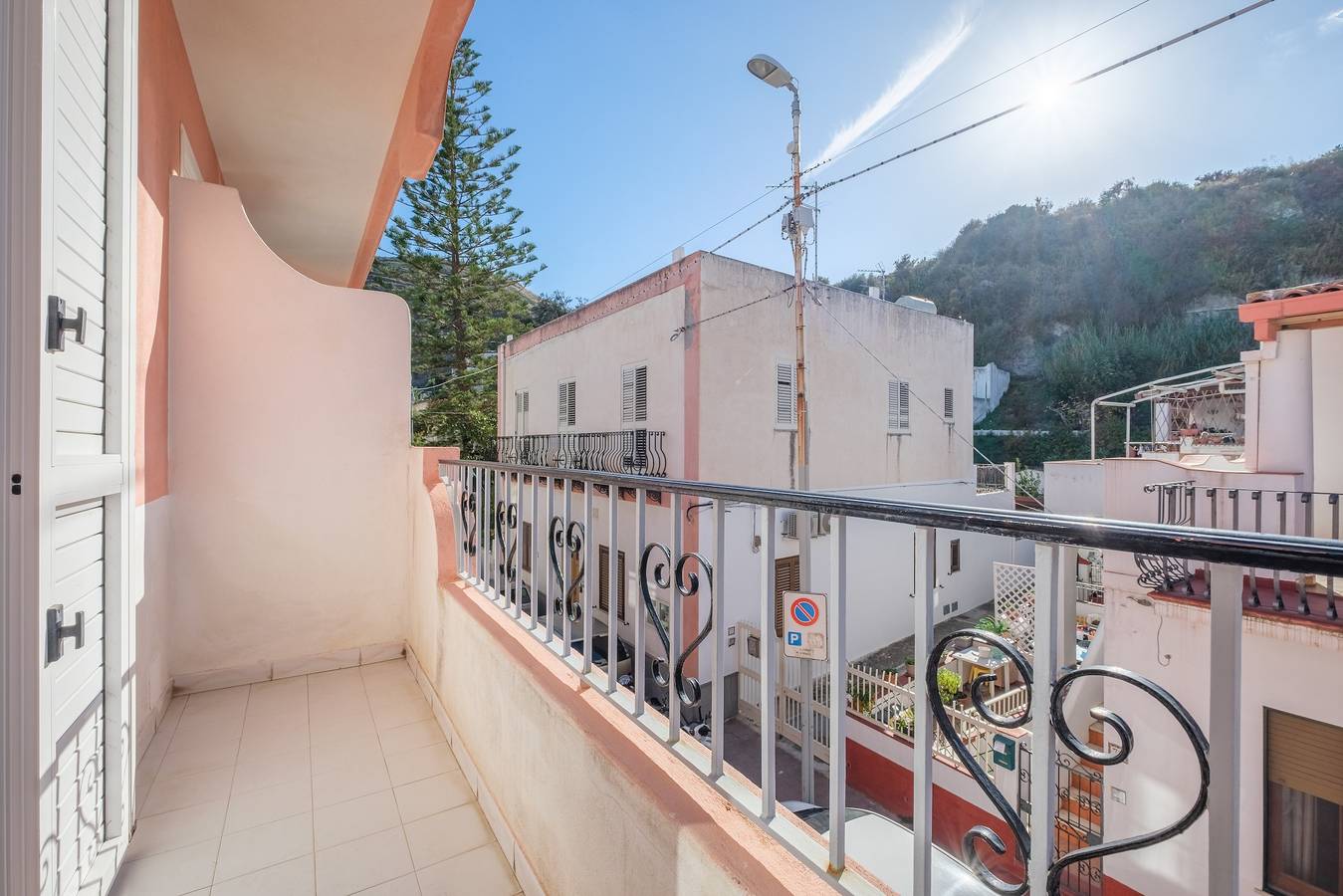 Ganze Wohnung, Ferienwohnung "Armando Mono Vulcanello" mit Balkon, Gemeinschaftsterrasse & Wlan in Lipari