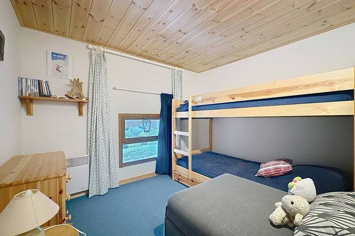 Gîte pour 14 personnes, avec jardin et balcon à Molines-en-Queyras - 2