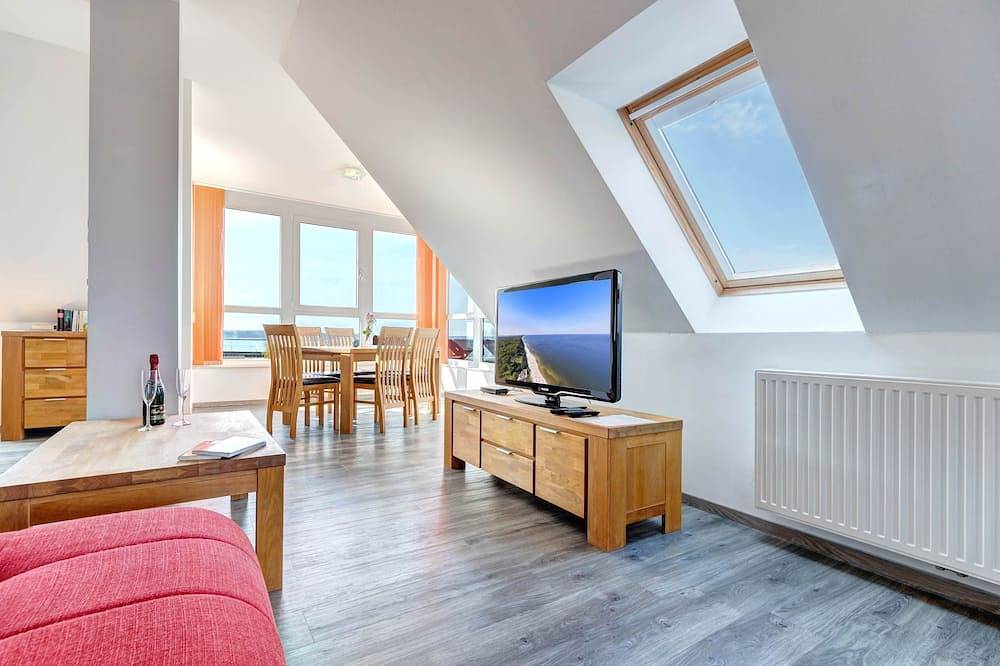 Ganze Wohnung, Peenemünde, Panoramawohnung - Seglerhafen 08 - Og/Dg in Peenemünde, Usedomer Norden