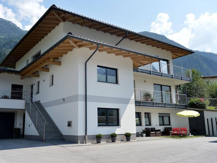Ferienhaus für 8 Personen, mit Garten und Terrasse, mit Haustier