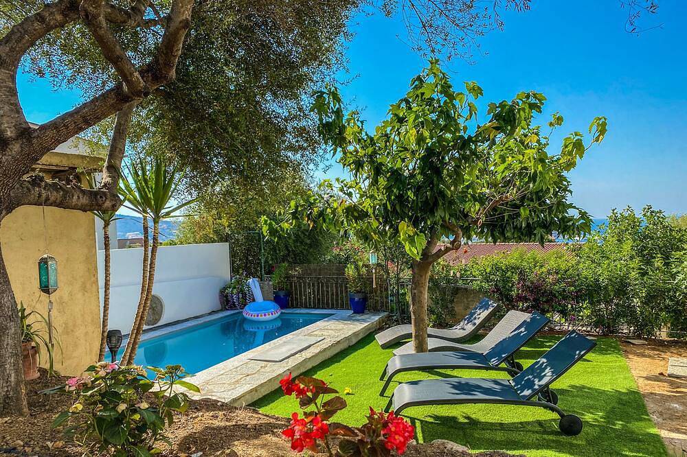 Villa per 6 Persone in Monticello, Calvi e dintorni